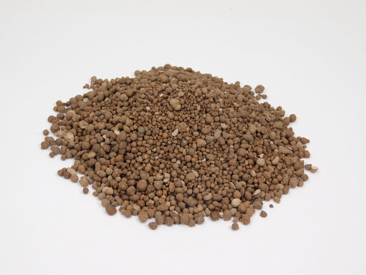 Hi-Mag Lime Pellets 1 Hi-Mag Lime Pellets